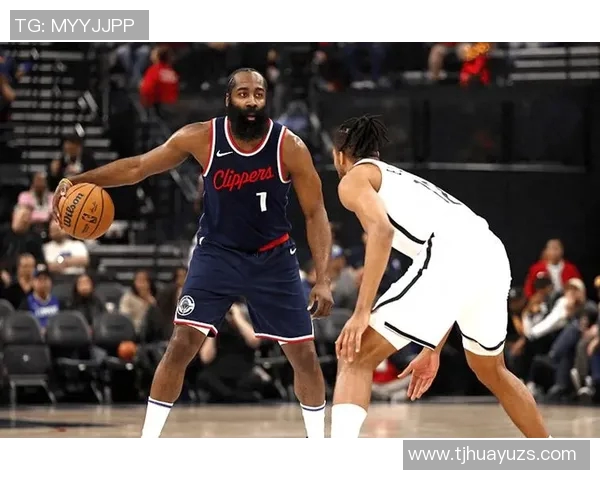 火箭队与快船队激战在即谁能在这场对决中笑到最后