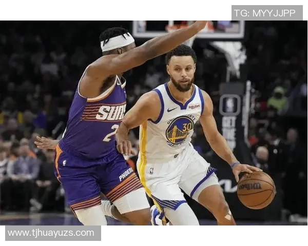 国王勇士激战正酣NBA直播盛况回顾与精彩瞬间分析